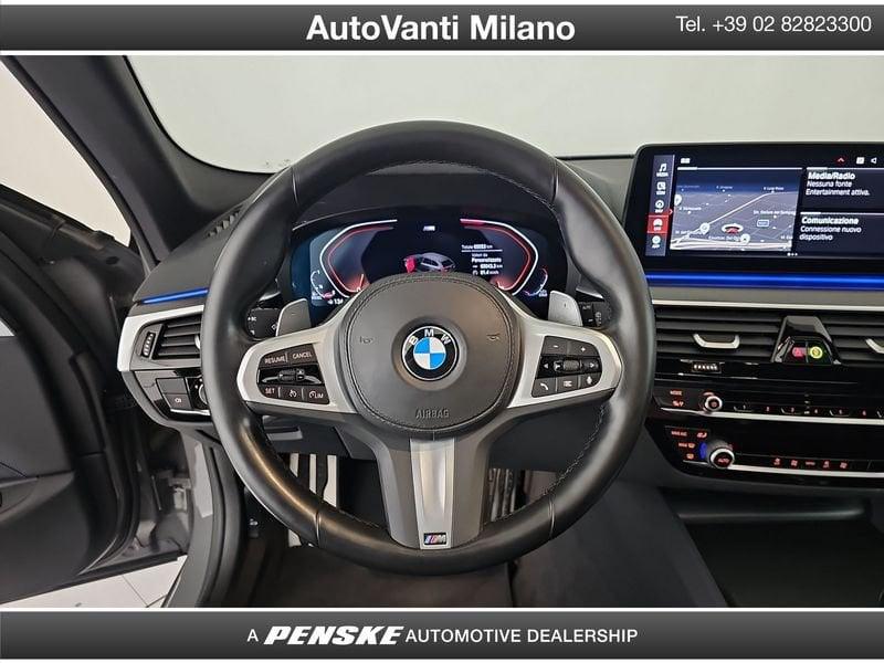 BMW Serie 5 530d 48V xDrive Touring Msport