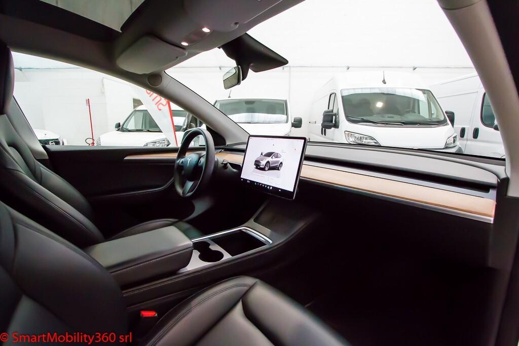 Tesla Model Y Long Range AWD - Prezzo vero senza vincoli di finanziamento e\o assicurazioni!