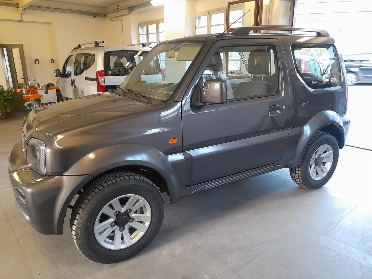 Suzuki Jimny 1.3i 16V cat 4WD