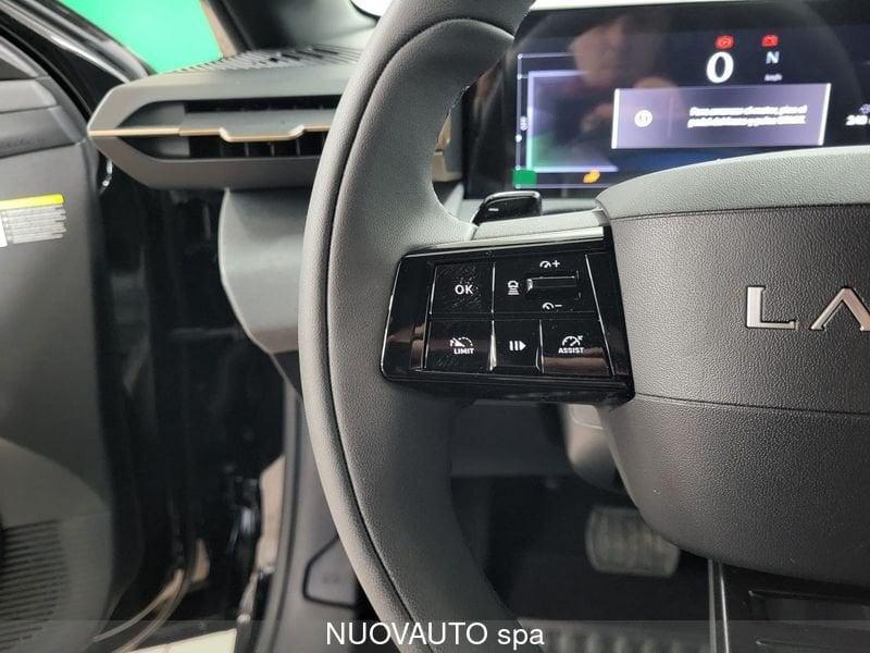 Lancia Ypsilon Hybrid e-DCT LX