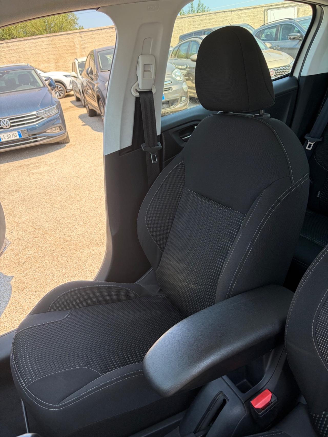 Peugeot 208 BlueHDi 75 5 porte Allure