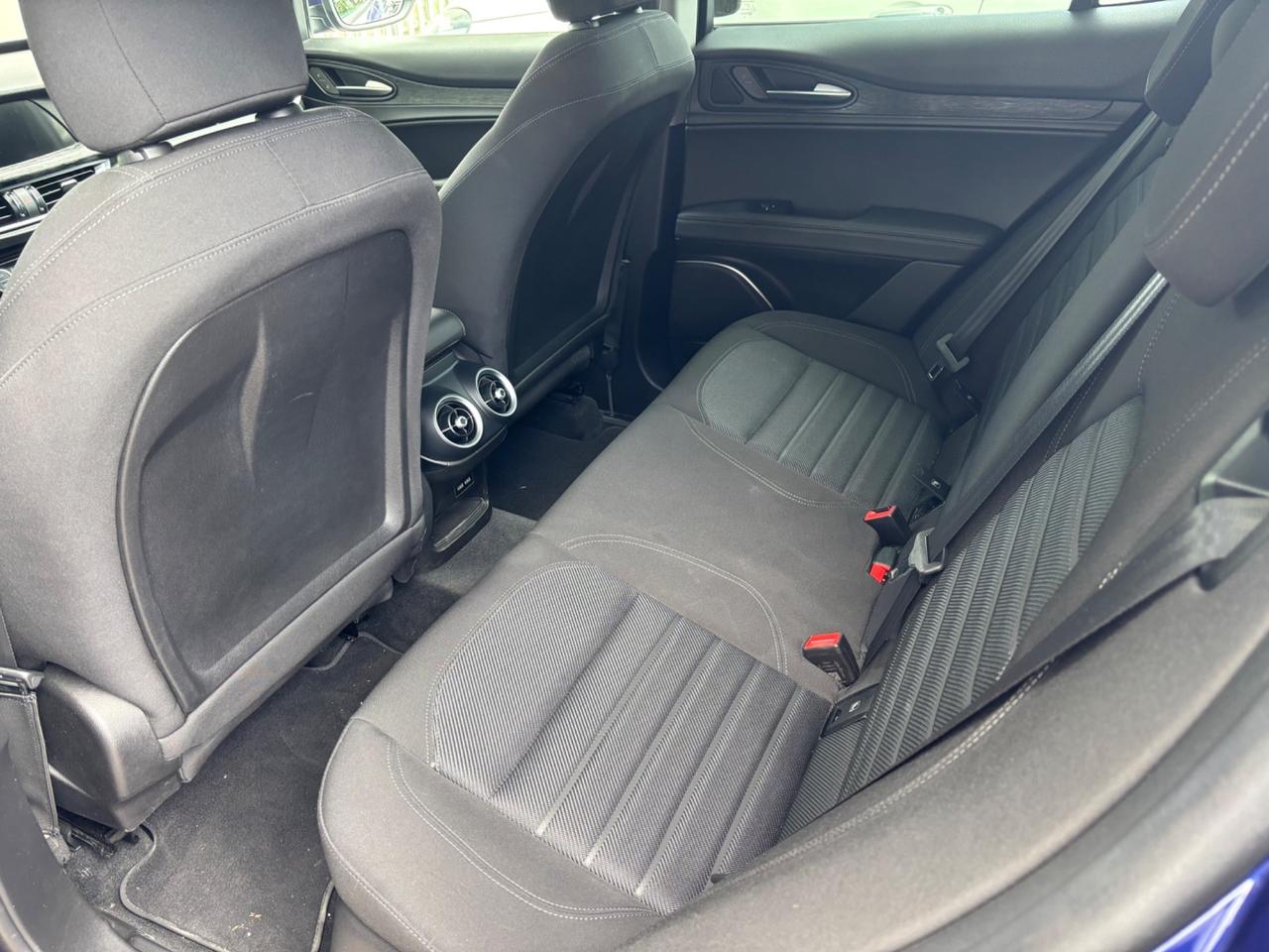 Alfa Romeo Stelvio 2.2 Turbodiesel 190 CV AT8 RWD Business