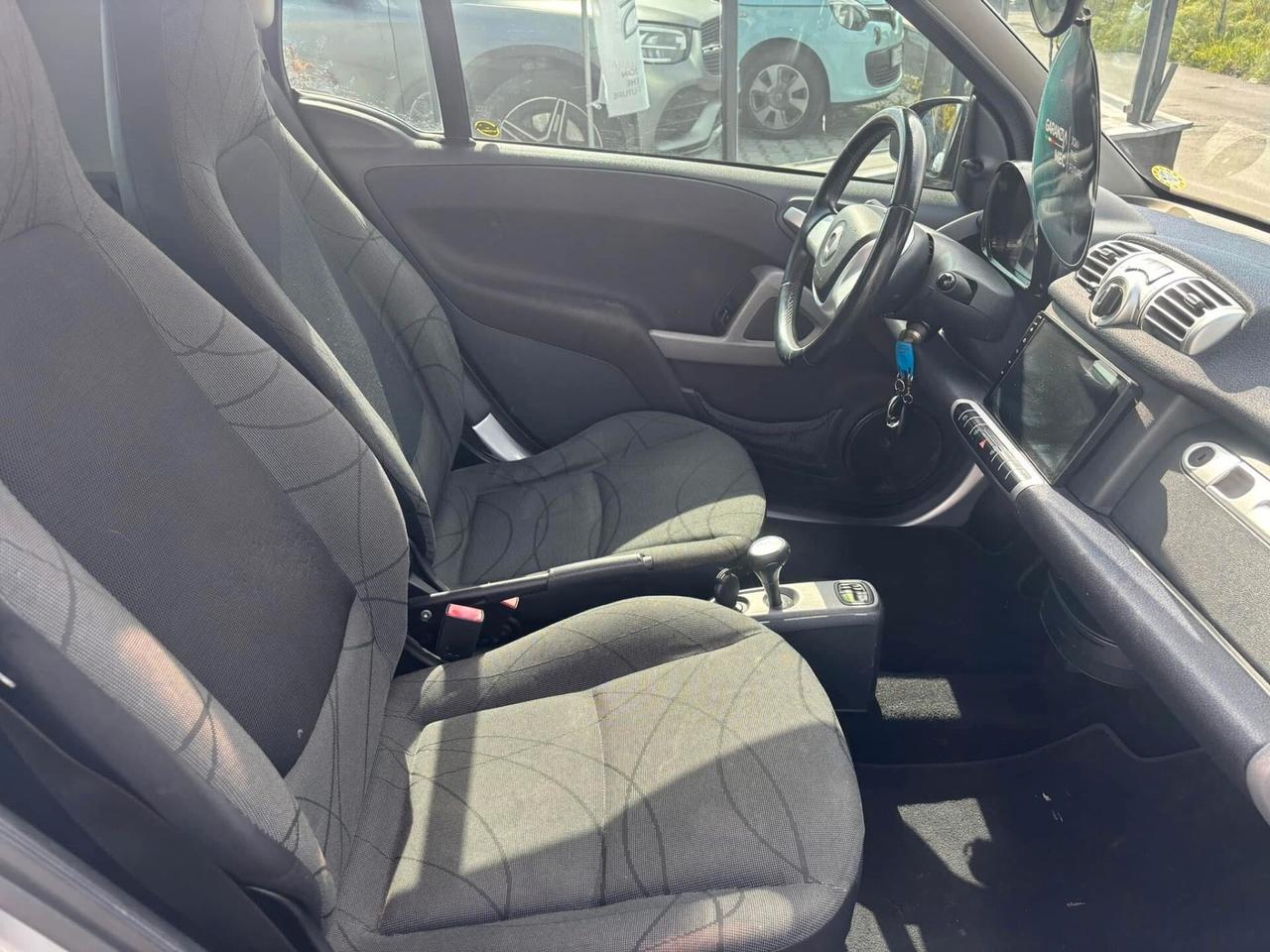 Smart ForTwo 1000 52 kW coupé passion-2012