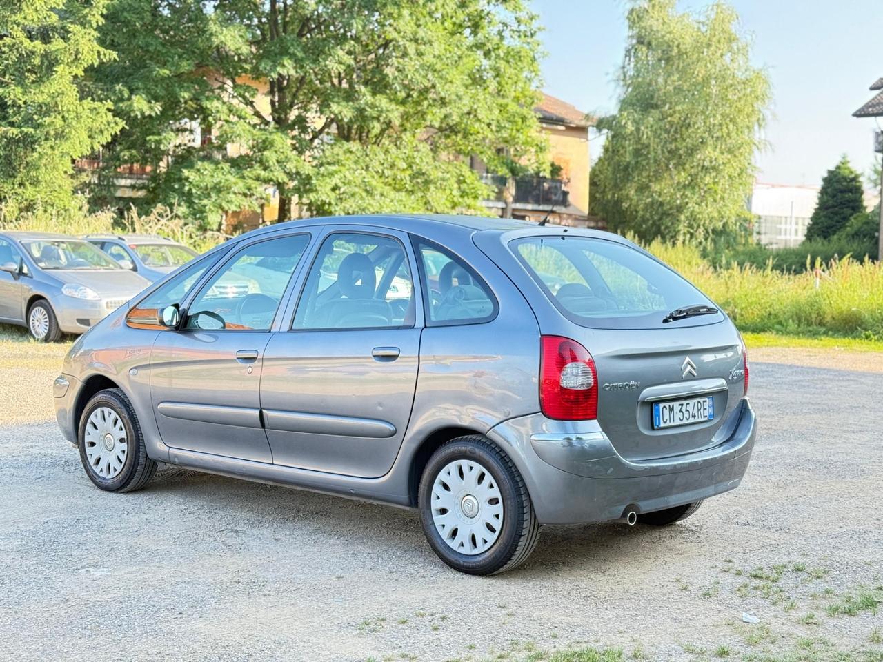Citroen Xsara 1.6i 16V cat 5 porte Exclusive