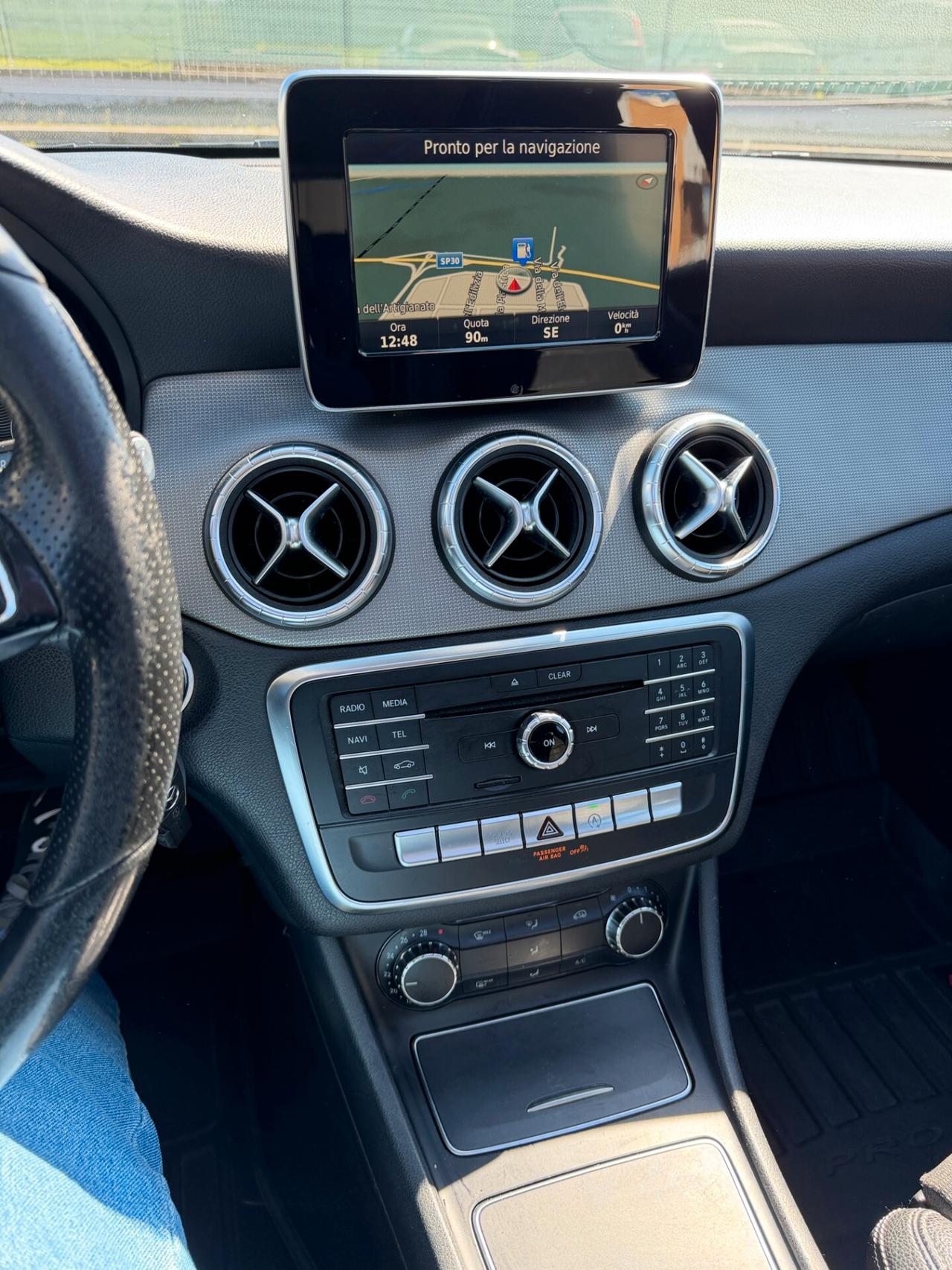 Mercedes-benz CLA 200 d S.W. Premium Tetto Apribile