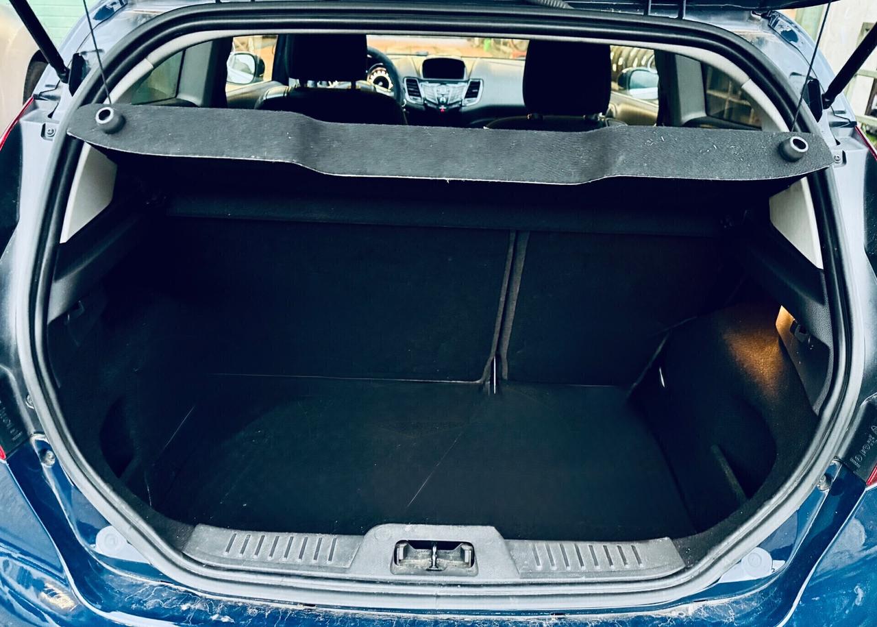 Ford Fiesta 1.5 TDCi 75CV 3 porte Ok Neopatentati