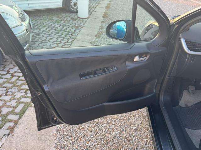 PEUGEOT 207 1.4 HDi 70CV 5p. XS