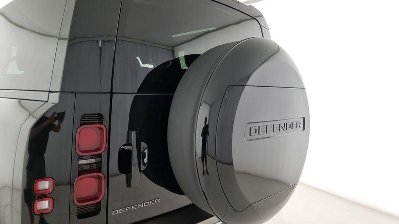 Land Rover Defender 90 3.0D I6 200 CV AWD Auto X-Dynamic SE