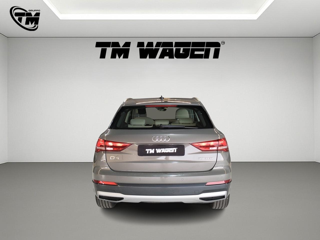 Audi Q3 35 1.5 tfsi Business Advanced s-tronic
