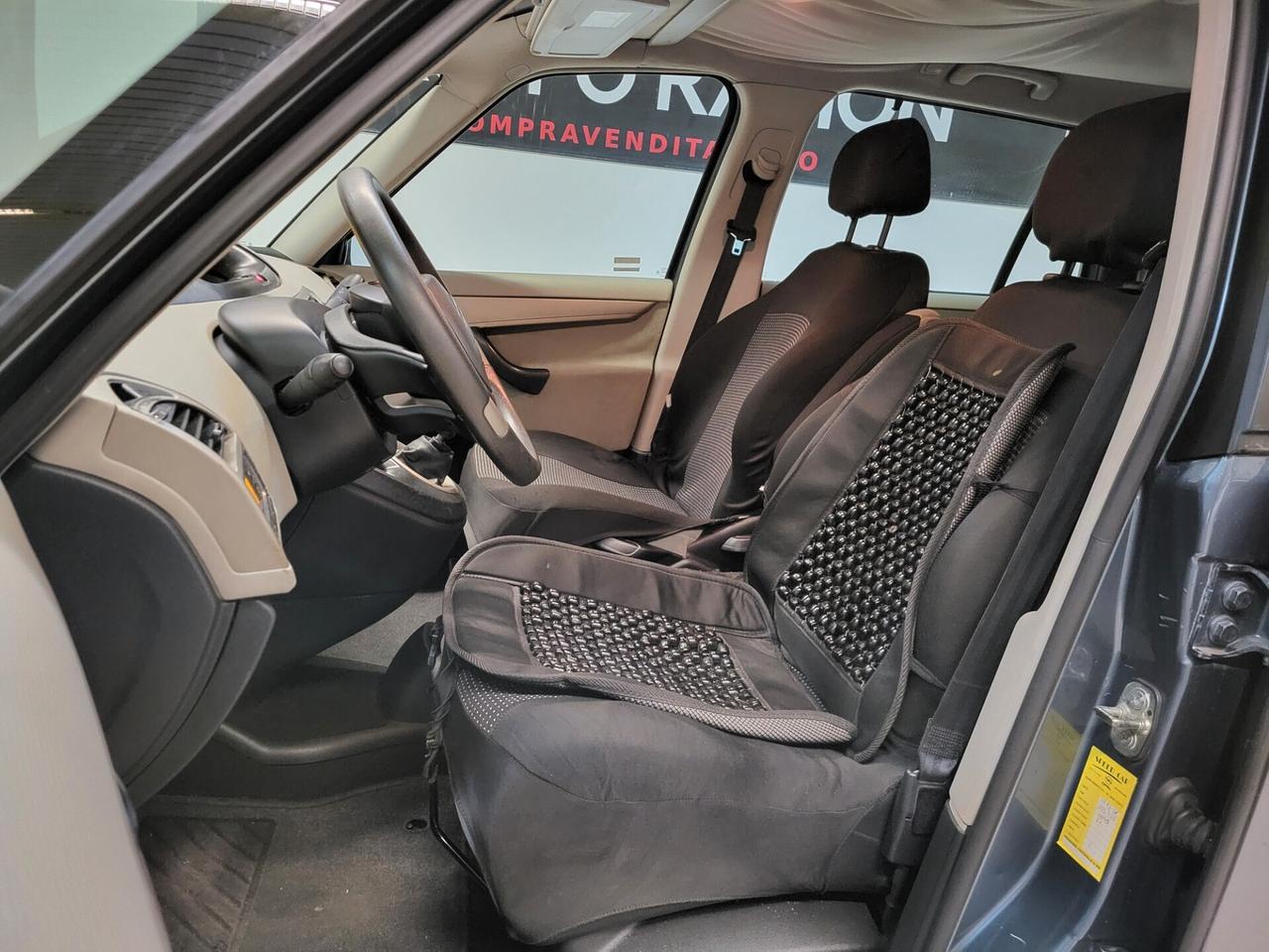 Citroen C4 1.6 HDi 110CV FAP Elegance
