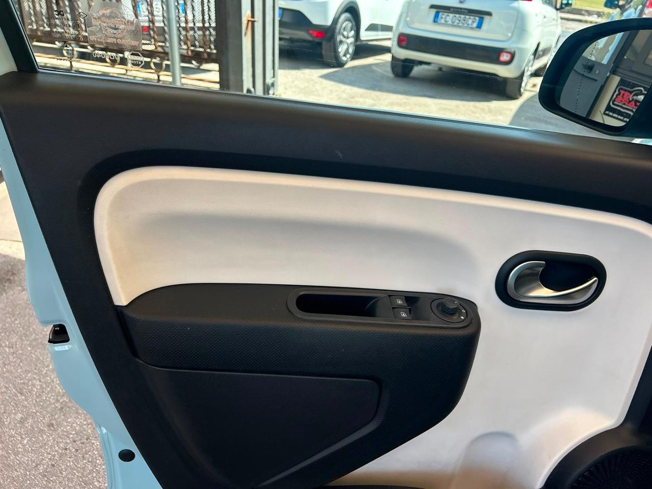 Renault Twingo TCe 90 CV GPL La Parisienne