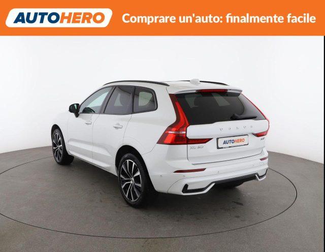 VOLVO XC60 B5 (d) AWD automatico Ultimate Dark