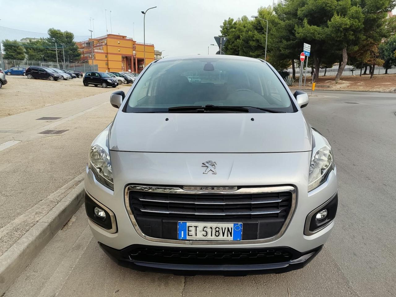 Peugeot 3008 1.6 HDi 115CV PRONTA CONSEGNA