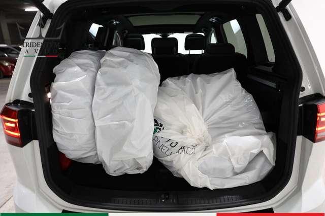 Volkswagen Touran 2.0 tdi Executive 190cv dsg