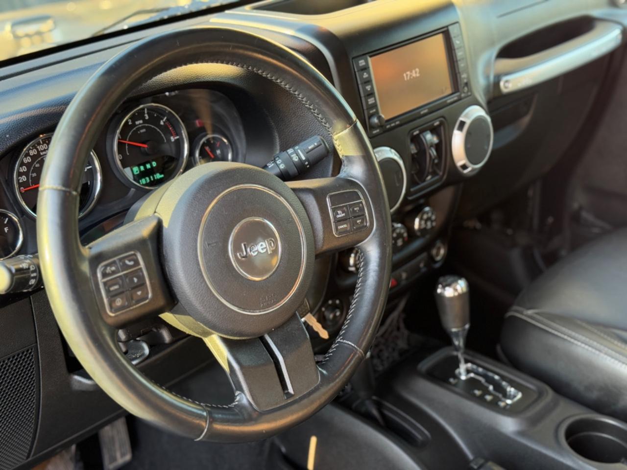 Jeep Wrangler Unlimited 2.8 CRD DPF Sahara Auto