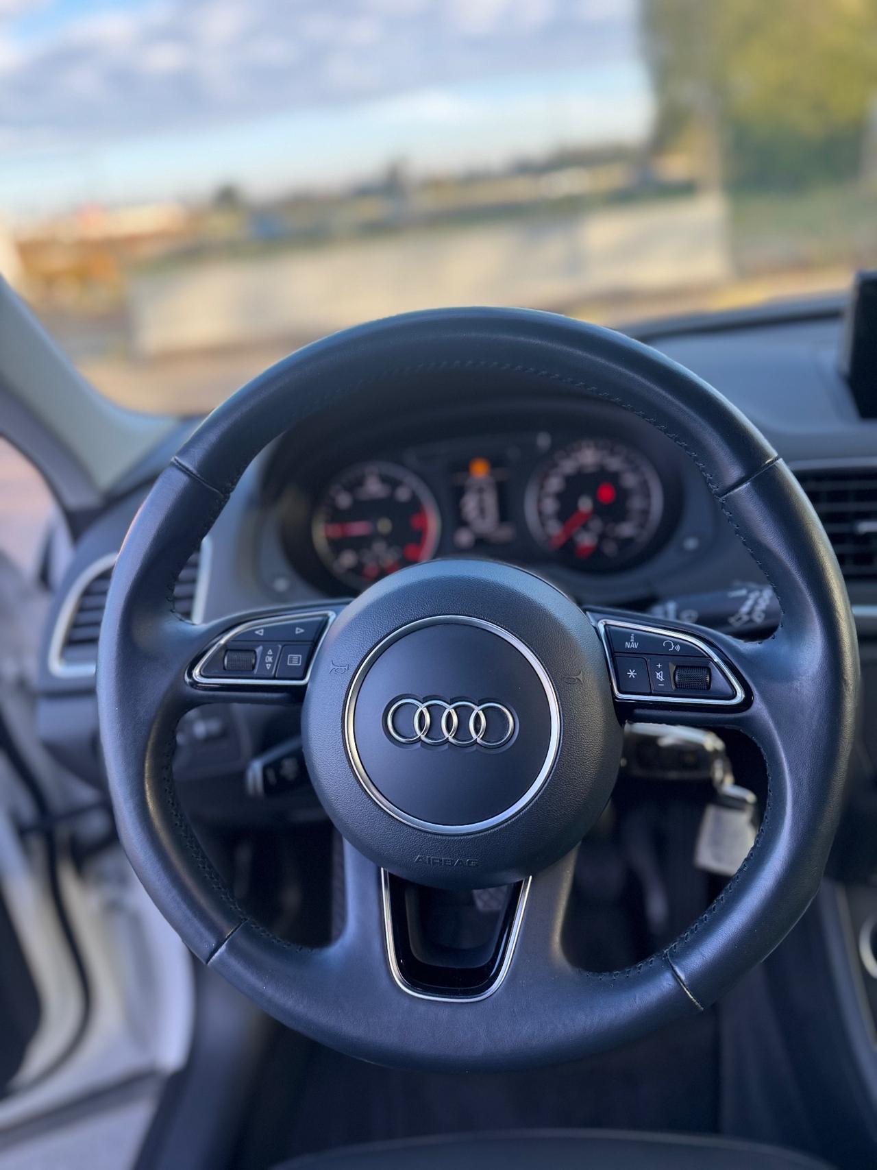 AUDI Q3 2.0 TDI 120 CV 88.000 KM 2018