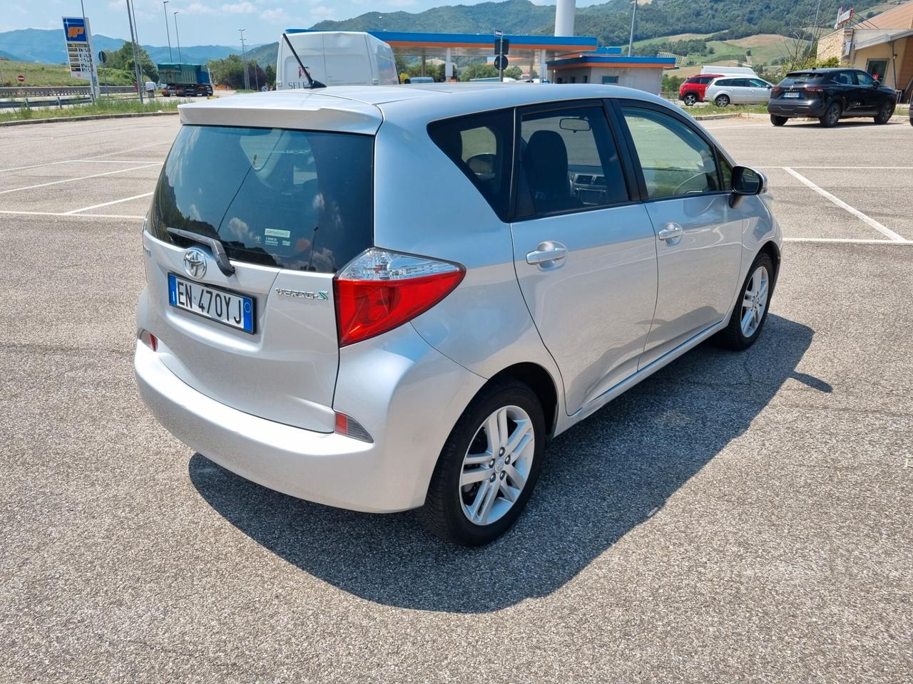 Toyota Verso-S 1.3 MT Lounge