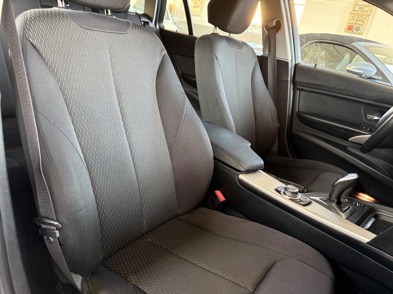 Bmw 320 320d Efficient Dynamics Touring Business aut.