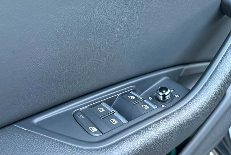 Audi A4 Avant 40 2.0 tdi S Line edition quattro 190cv s-tronic