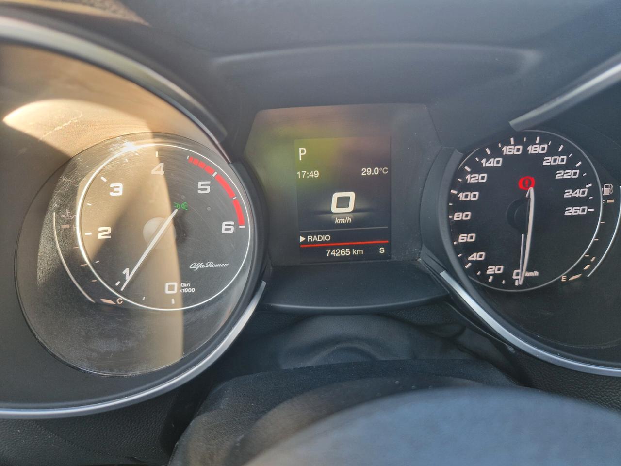 Alfa Romeo Stelvio 2.2 Turbodiesel 180 CV AT8 Q4 Executive-2019