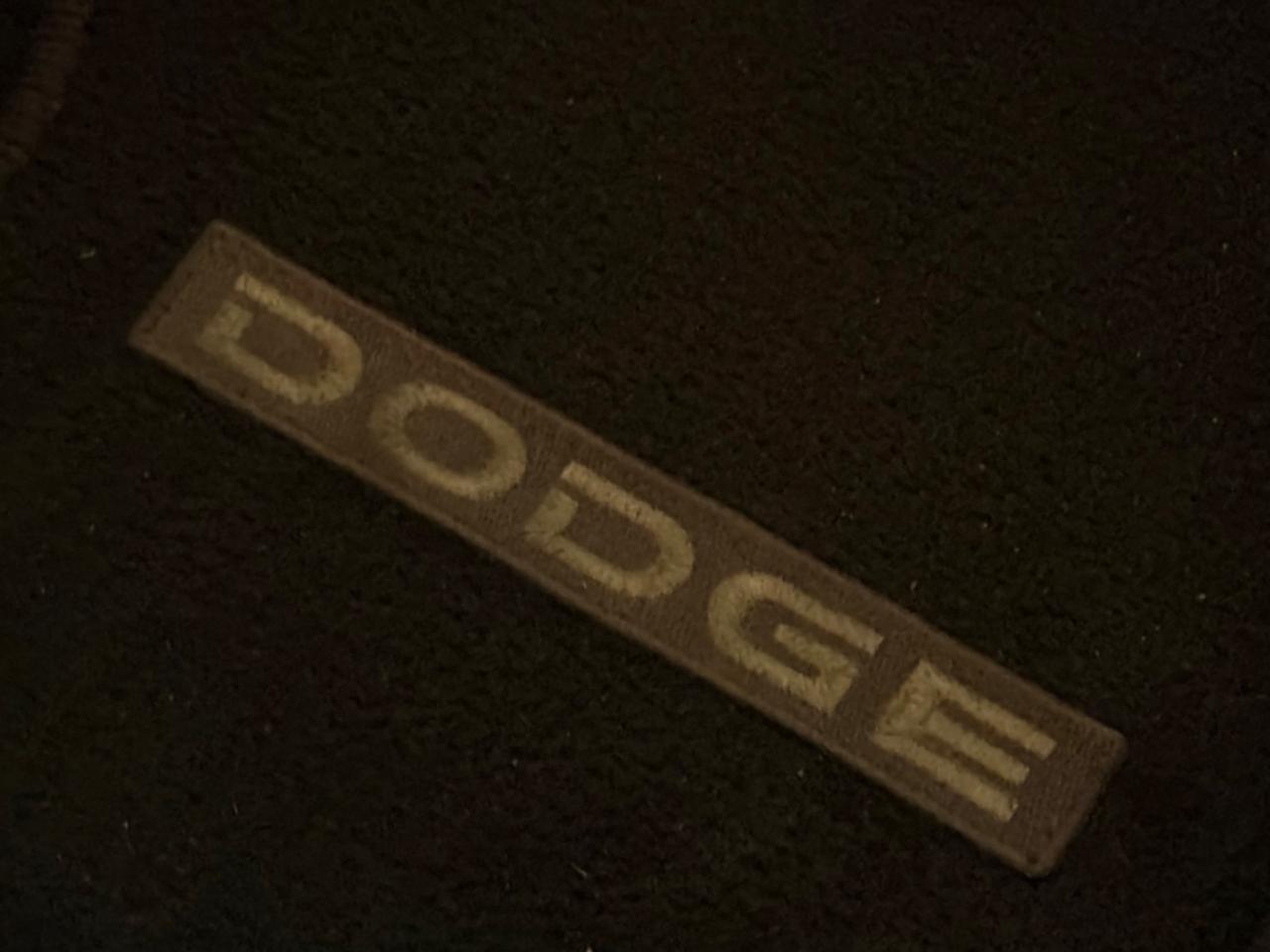 STRAORDINARIO DODGE NITRO 4×4 CON CAMBIO MANUALE