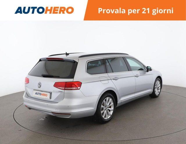 VOLKSWAGEN Passat Variant 2.0 TDI DSG Business BlueMotion Tech