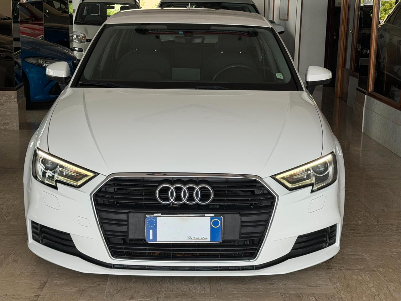 Audi A3 SB 30 1.6 TDI 115 cv. BUSINESS (Nav)