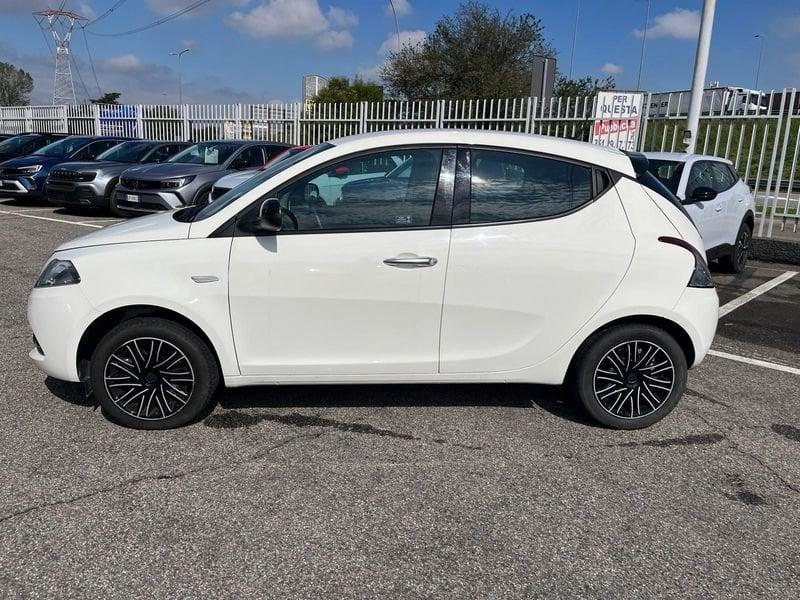 Lancia Ypsilon Ypsilon 1.0 FireFly 5 porte S&S Hybrid Silver Plus