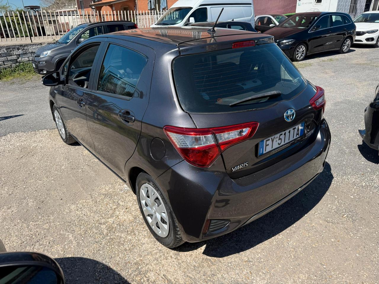 Toyota Yaris 1.5 Hybrid 5 porte