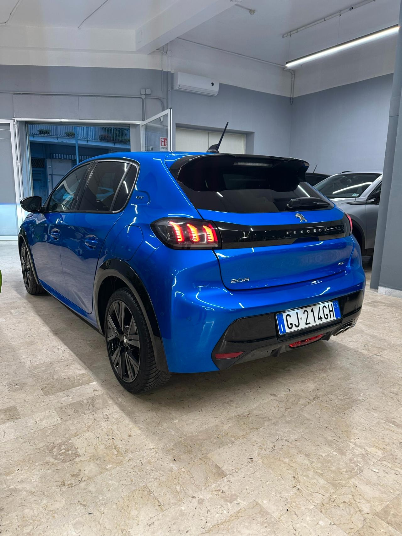 Peugeot 208 PureTech 130 Stop&Start EAT8 5 porte GT