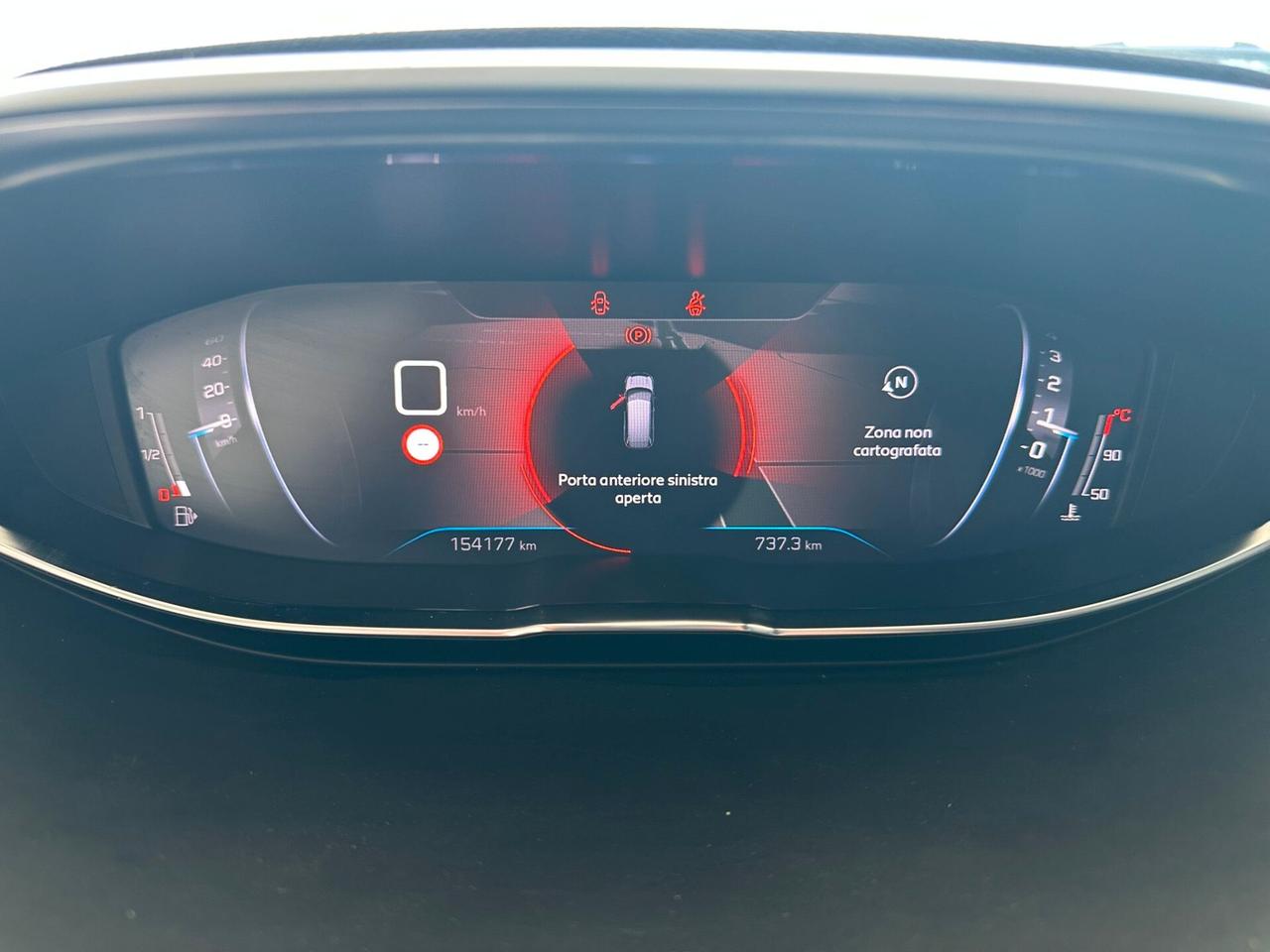 Peugeot 5008 BlueHDi 130 S&S Allure Pack 2022