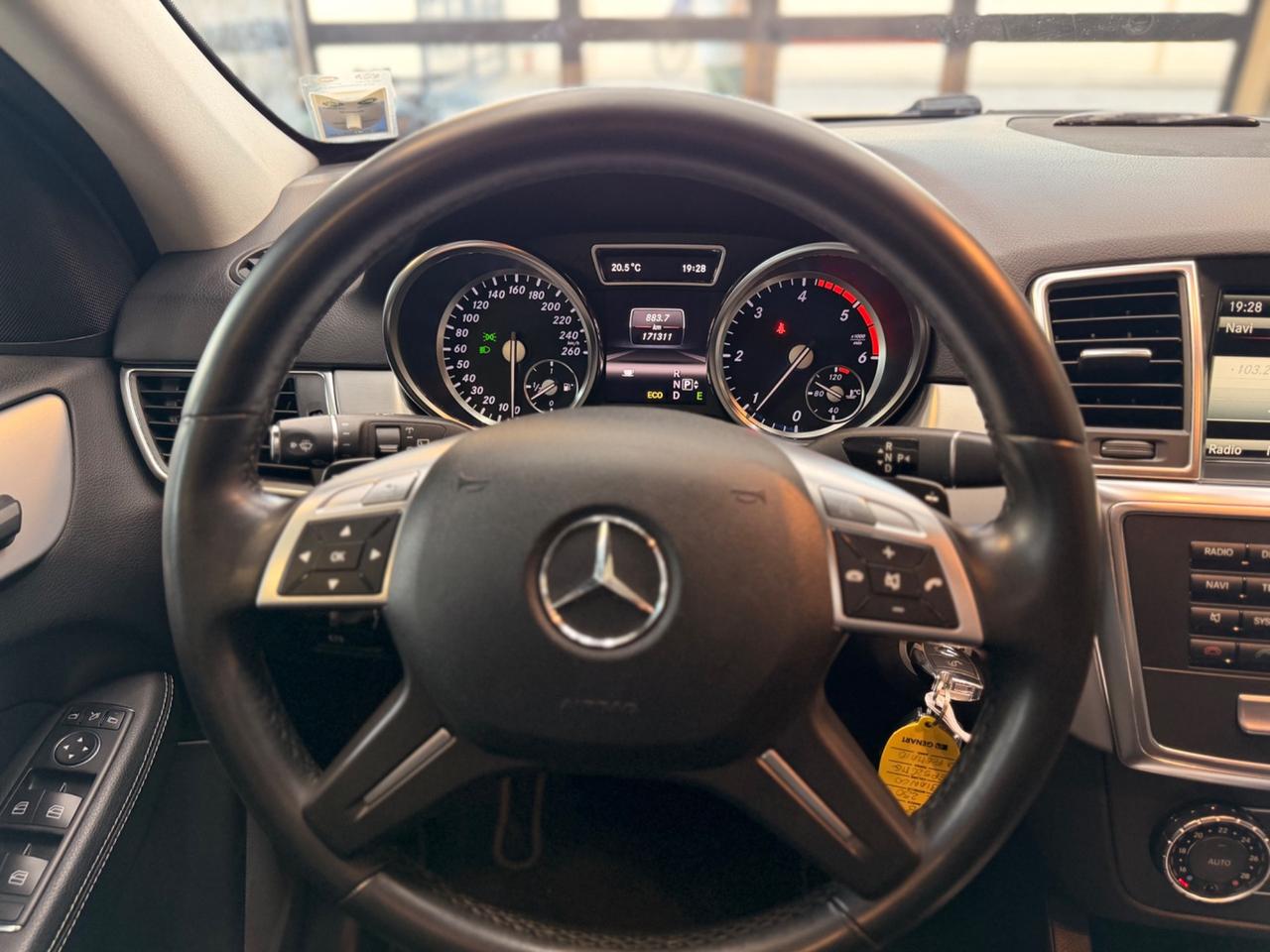 Mercedes-benz ML 250 BlueTEC 4Matic Sport