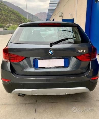 BMW X1 2015 photo 4