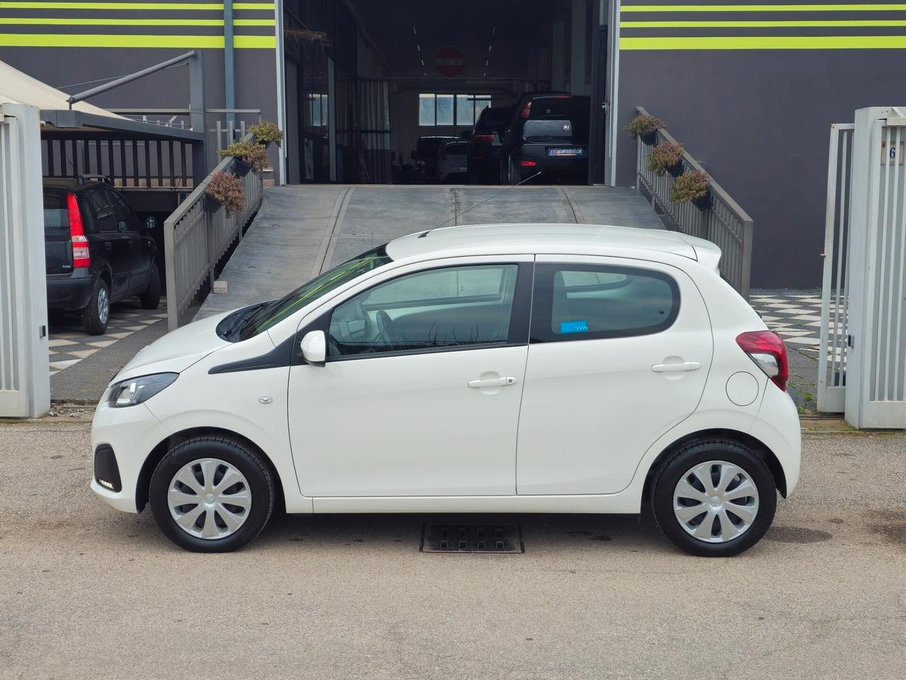 Peugeot 108 5 porte Allure Bleutooth 43.000km