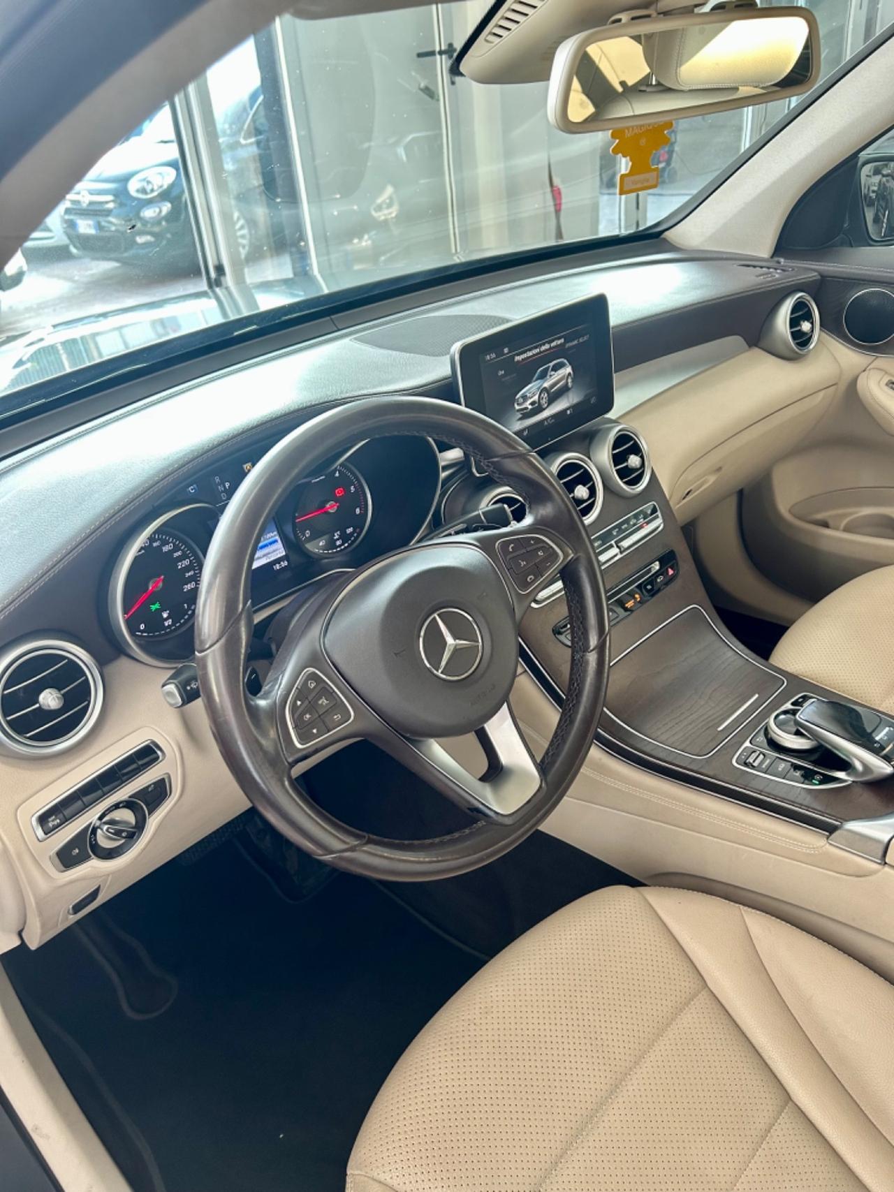 Mercedes-benz GLC 220 d 4Matic Premium FINANZIABILE