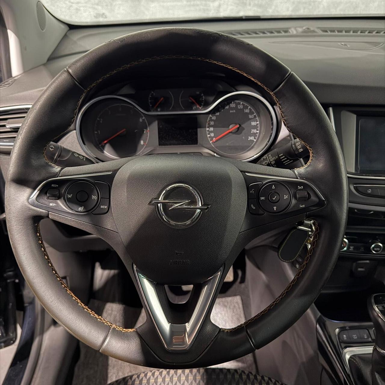 Opel Crossland X 1.2 BENZINA