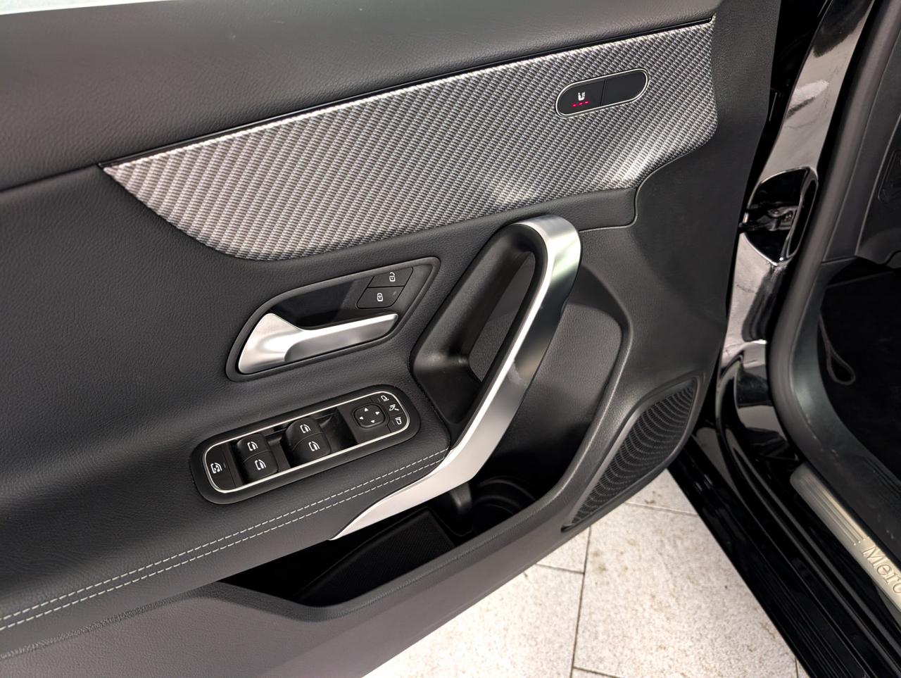 Mercedes-Benz A 180 180 Automatic Progressive Advanced