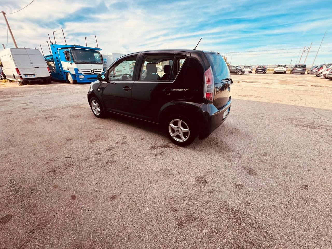 Daihatsu Sirion 1.3 16V 4WD Mio