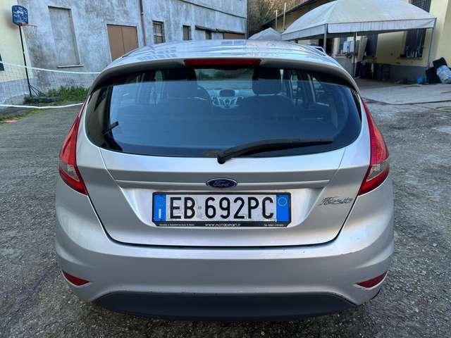 Ford Fiesta Fiesta 5p 1.4 16v Titanium c/esp Gpl E5