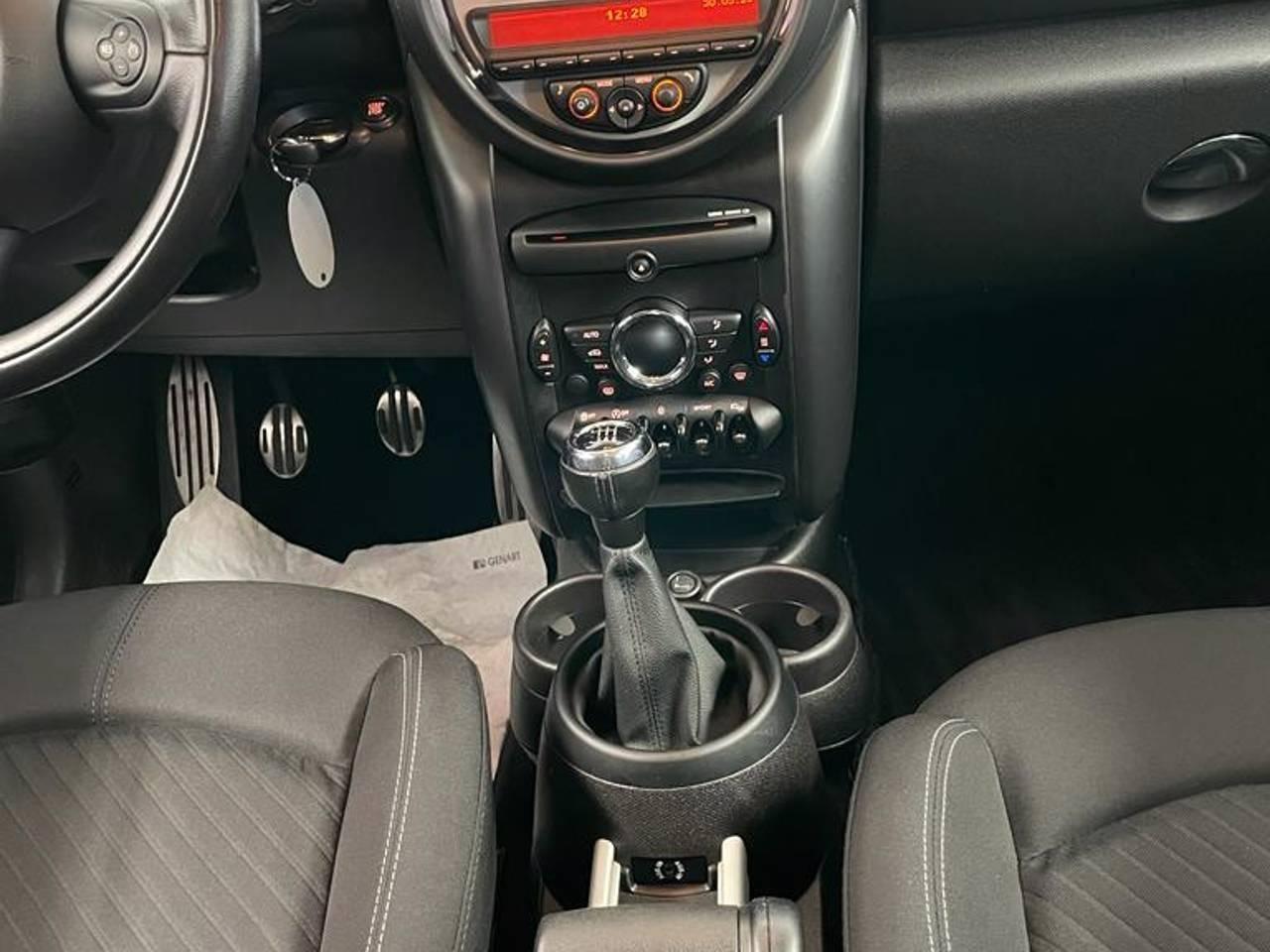 MINI Mini Countryman F60 2017 - Mini Countryman 2.0 Cooper D Hype