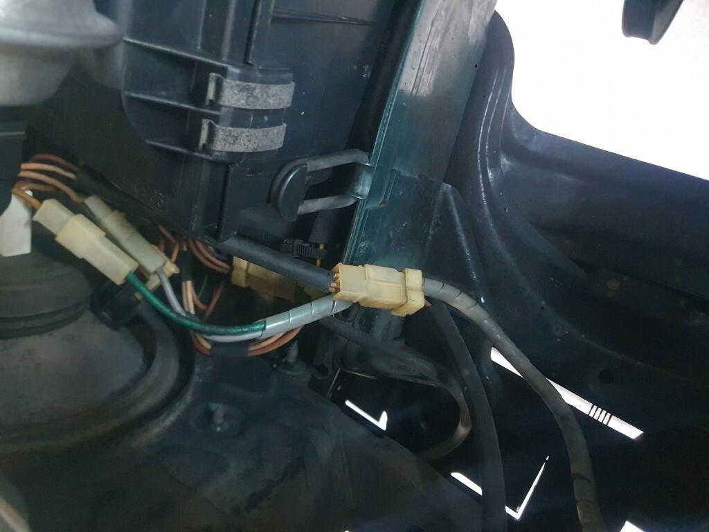 Volkswagen Golf GTI 1800 unico proprietario ASI targa oro