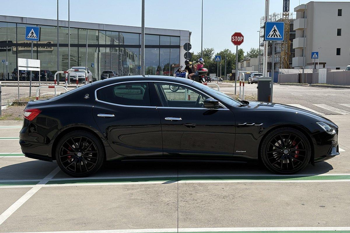 MASERATI Ghibli V6 Diesel 275 CV Gransport