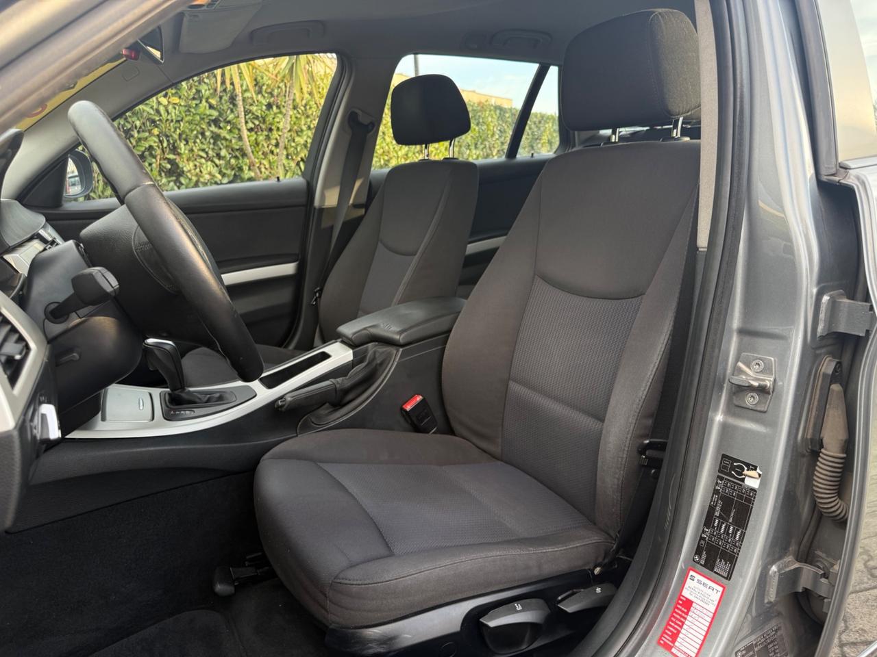 BMW 320d Touring 163CV GOMMATA NUOVA !