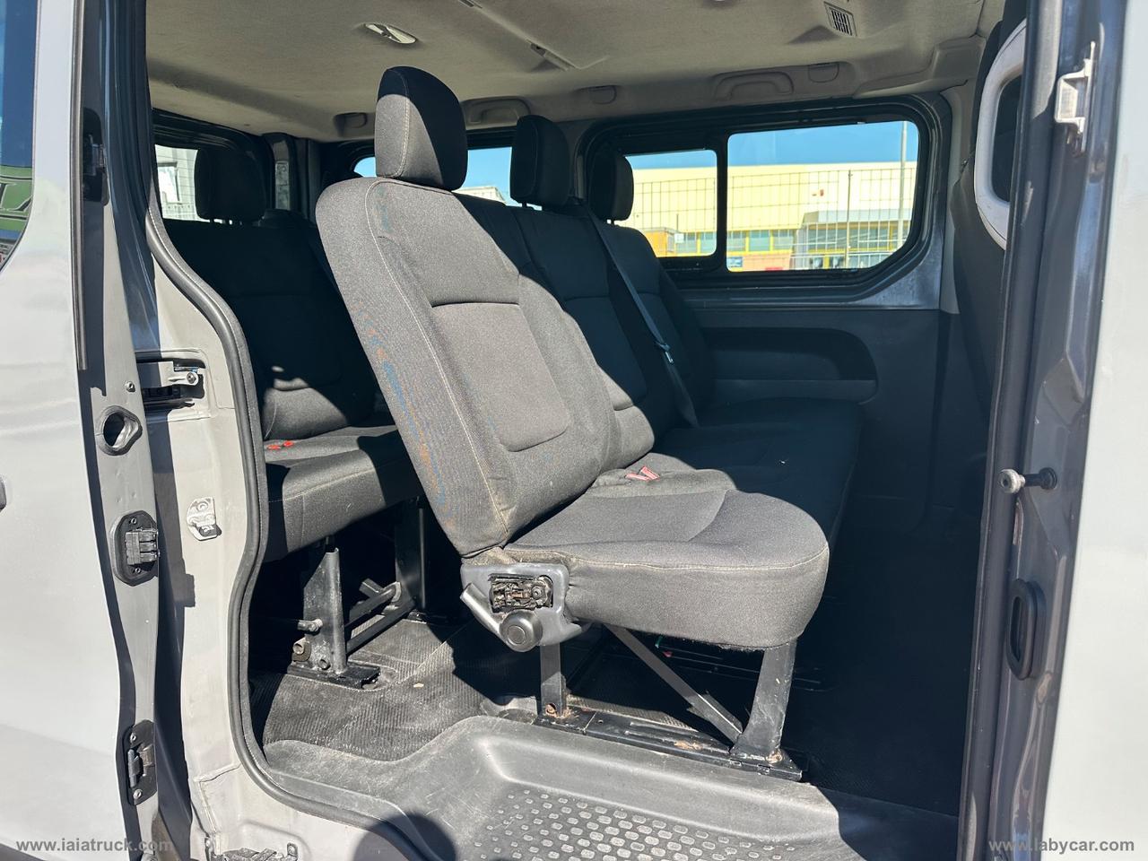 RENAULT Trafic 9 POSTI 1.6 dCi 125CV+GANCIOTRAINO