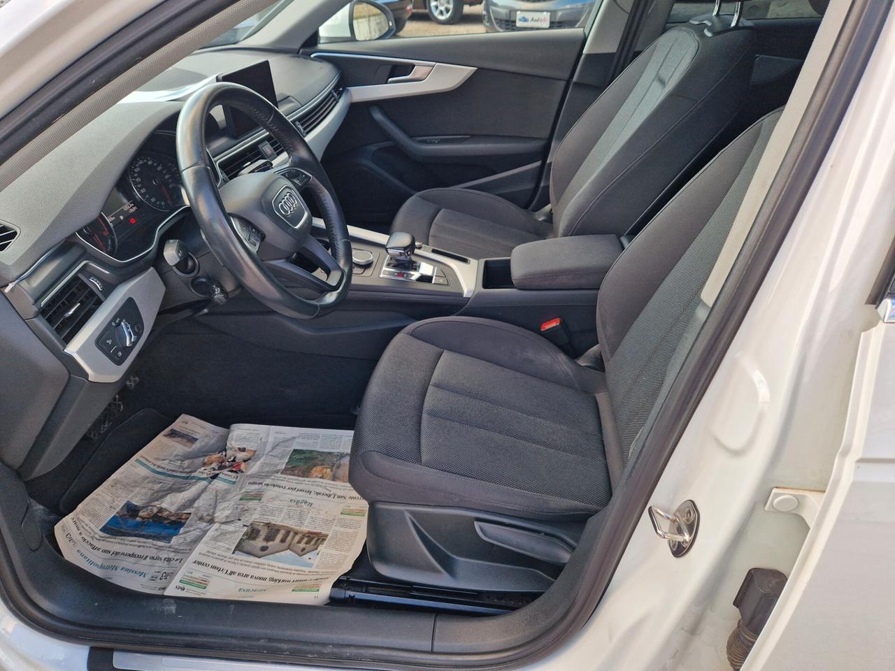 Audi A4 Avant 35 TDI S tronic Business