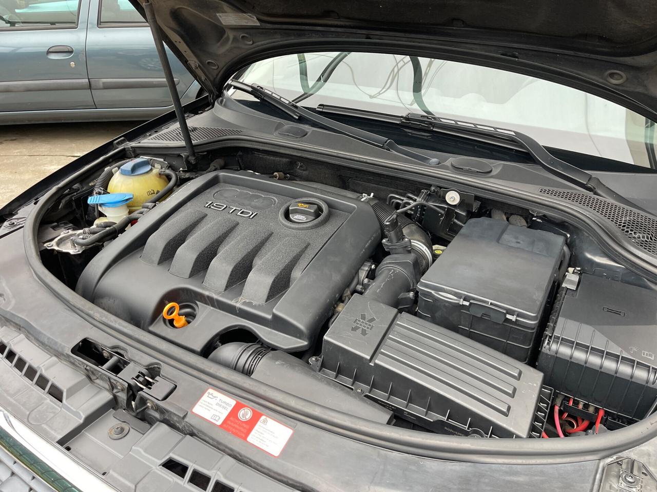 Audi A3 SPB 1.9TDI 105CV NEOPATENTATI