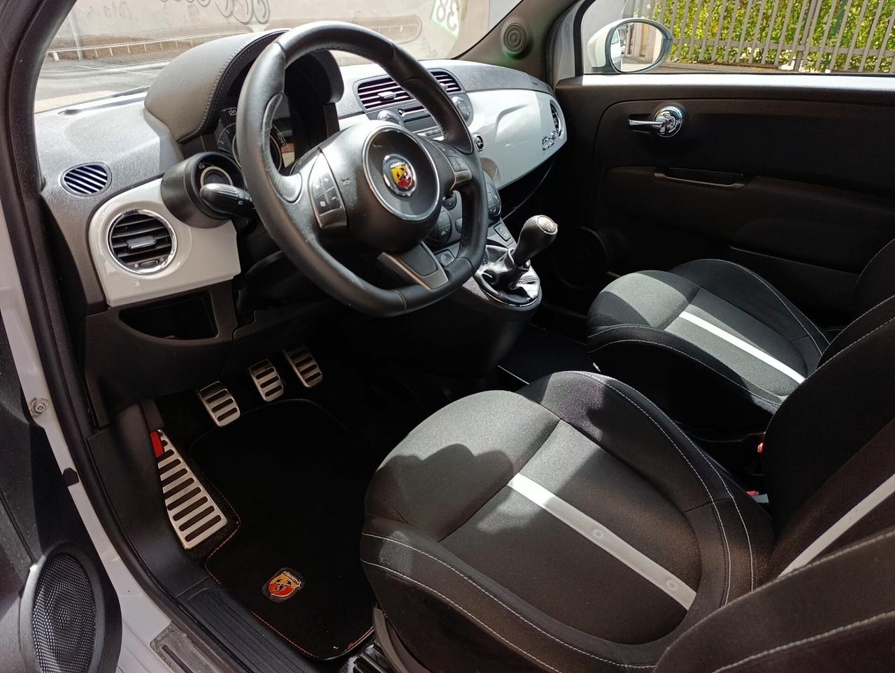 Abarth 500 C 1.4 Turbo T-Jet Bicolore Campovolo / Carrara