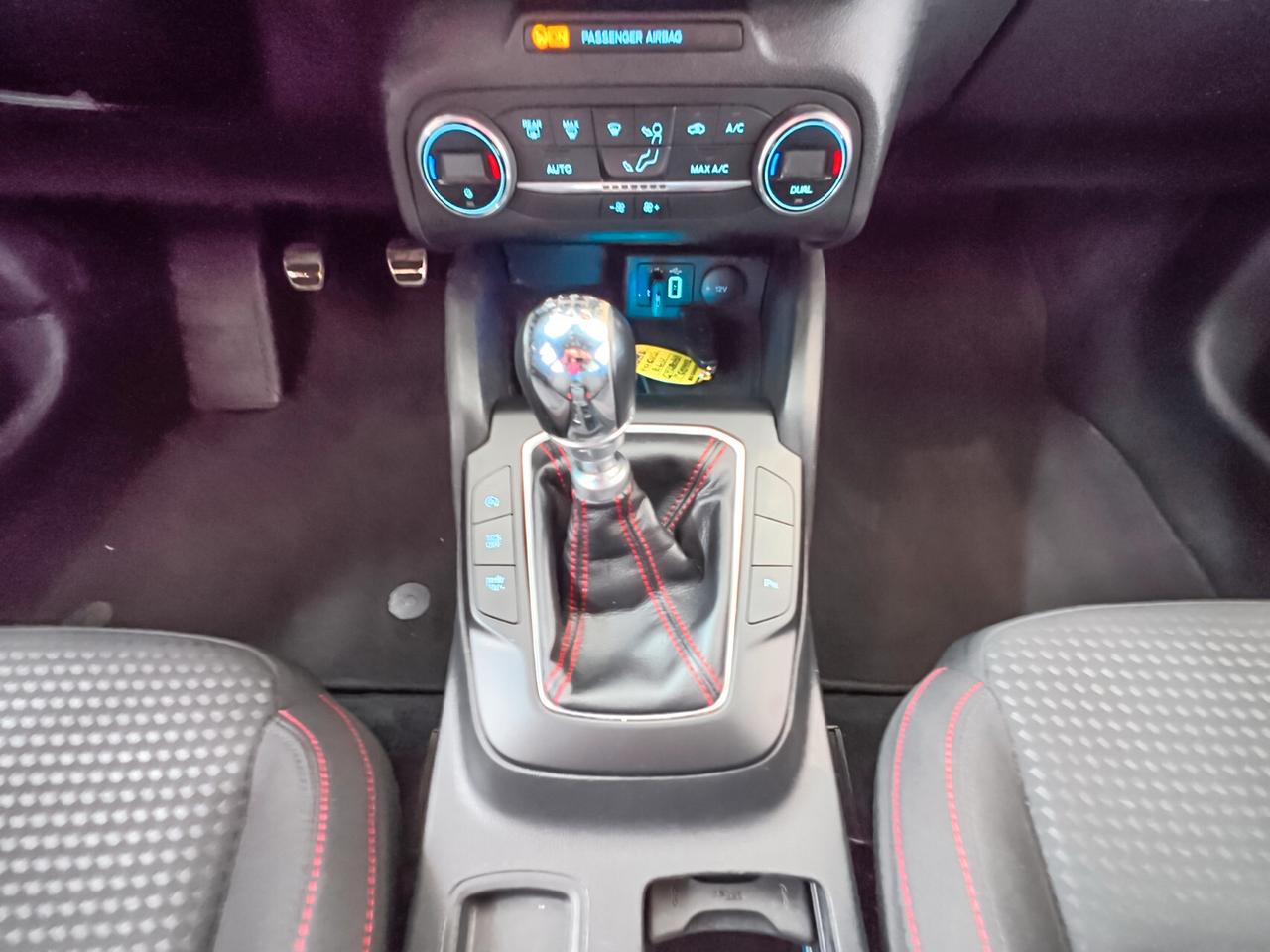 Ford Focus 1.5 EcoBlue 120 CV 5p. ST-Line