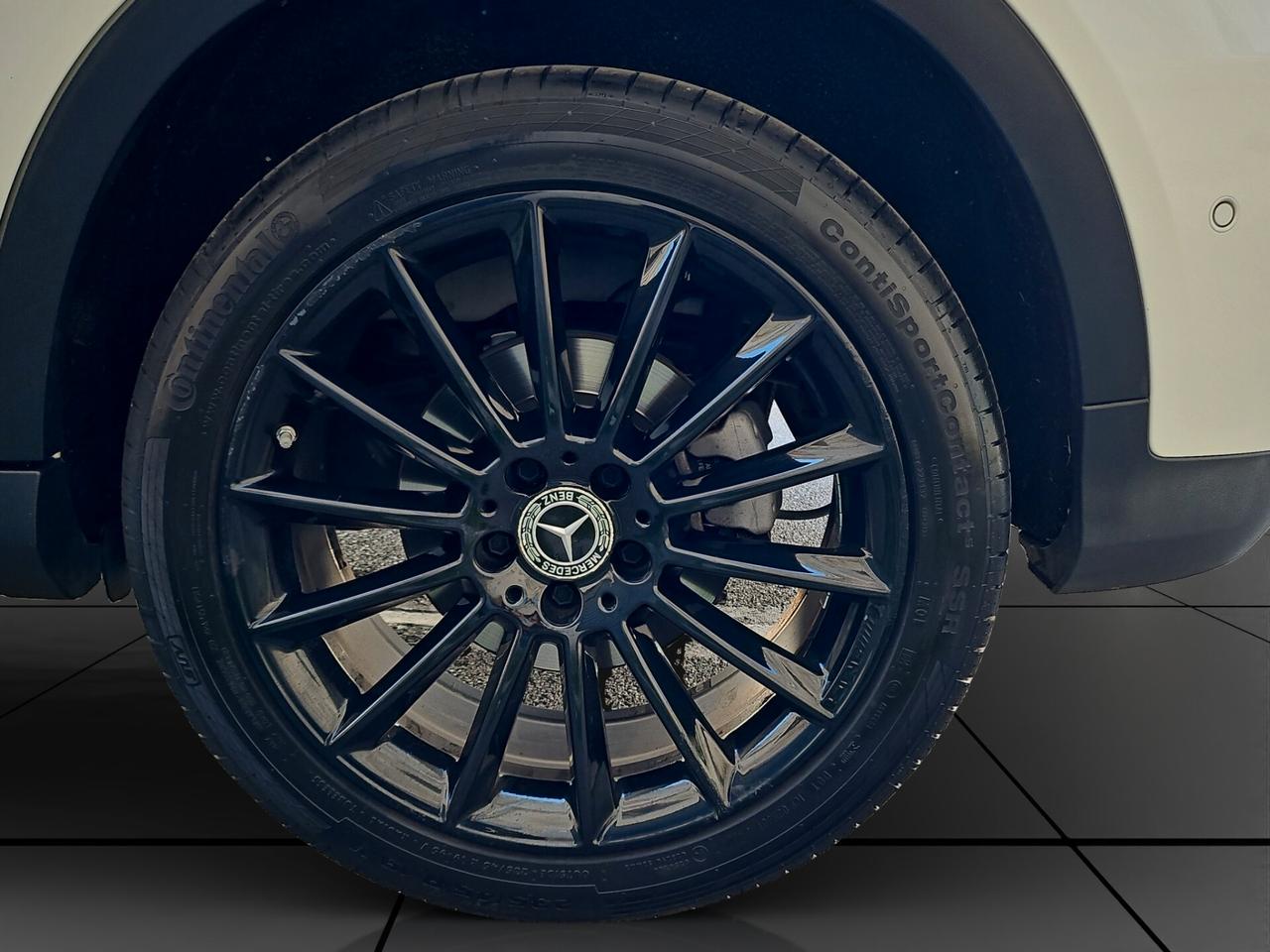 Mercedes-benz GLA 200 d Automatic Premium AMG FULL