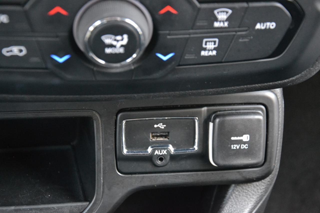 Jeep Renegade 1.0 120CV SCHERMO GRANDE PREZZO SENZA VINCOLI UNIPRO FATTURABILE GARANZIA 12 MESI